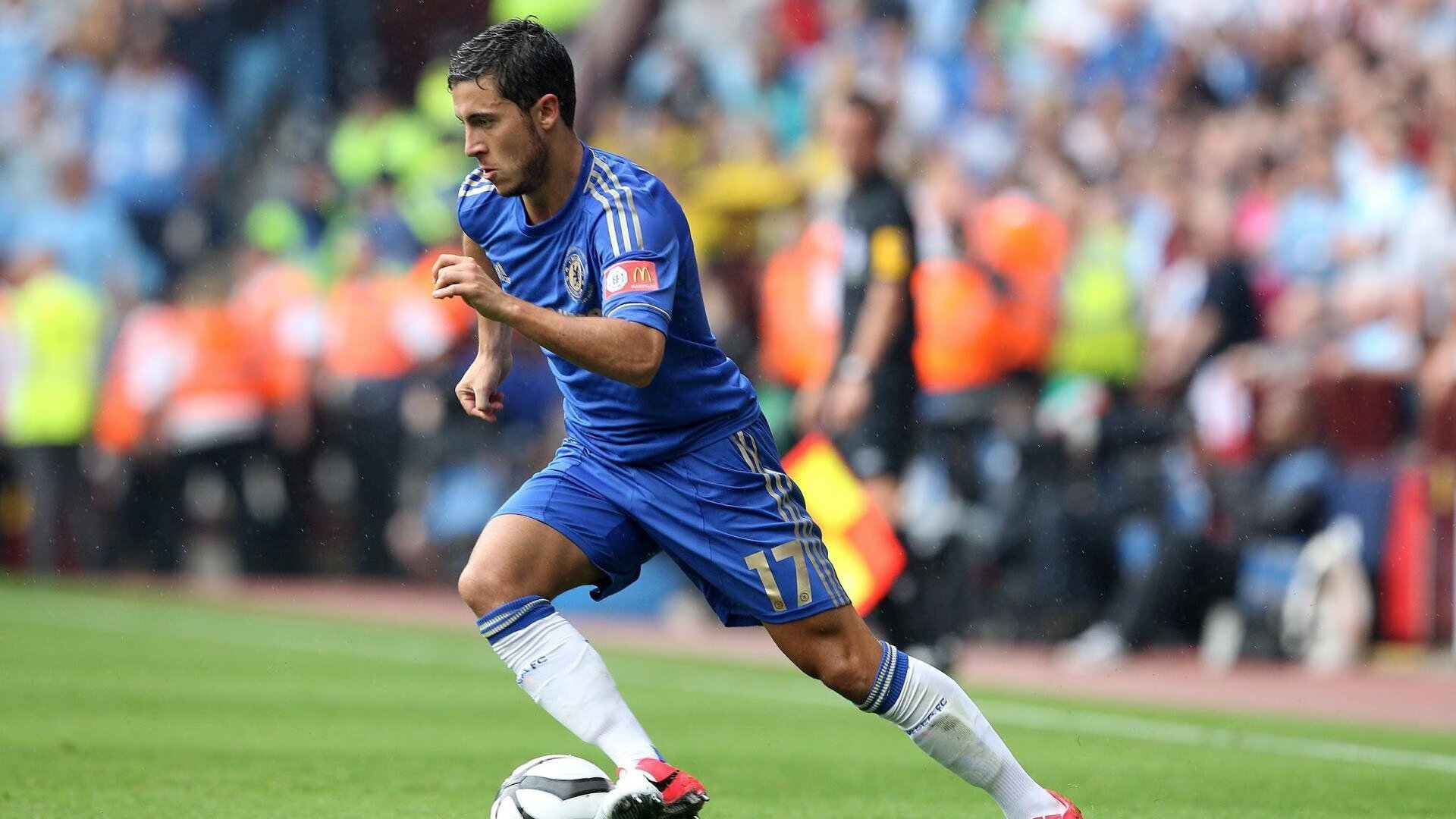 bettinge Sports-C罗赛后谦逊发言登热搜，巴黎圣日耳曼爆冷上海申花引发热议